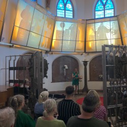 Directeur Eva Moraal Directeur Eva Moraal