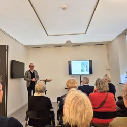 Hoofdredacteur Arjan Nobel (Holland Historisch Tijdschrift) Hoofdredacteur Arjan Nobel (Holland Historisch Tijdschrift)