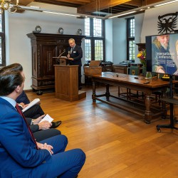 Dr. John Exalto, chair Stichting Comenius Museum, opens the conference in the City Hall, Naarden.