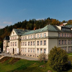 SUPŠS, de internationaal gerenommeerde glaskunstschool in Železný Brod