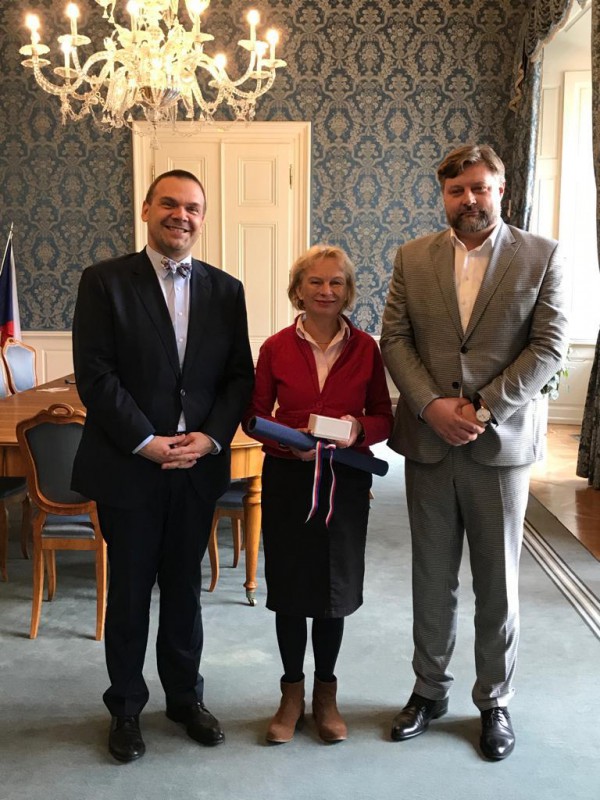 Tsjechische onderscheiding voor Helena Verhoef Tsjechische onderscheiding voor Helena Verhoef