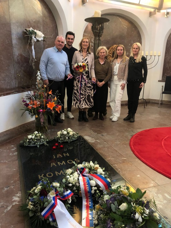 Delegatie uit Komňa op bezoek