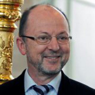 Prof.dr. Paul Schnabel